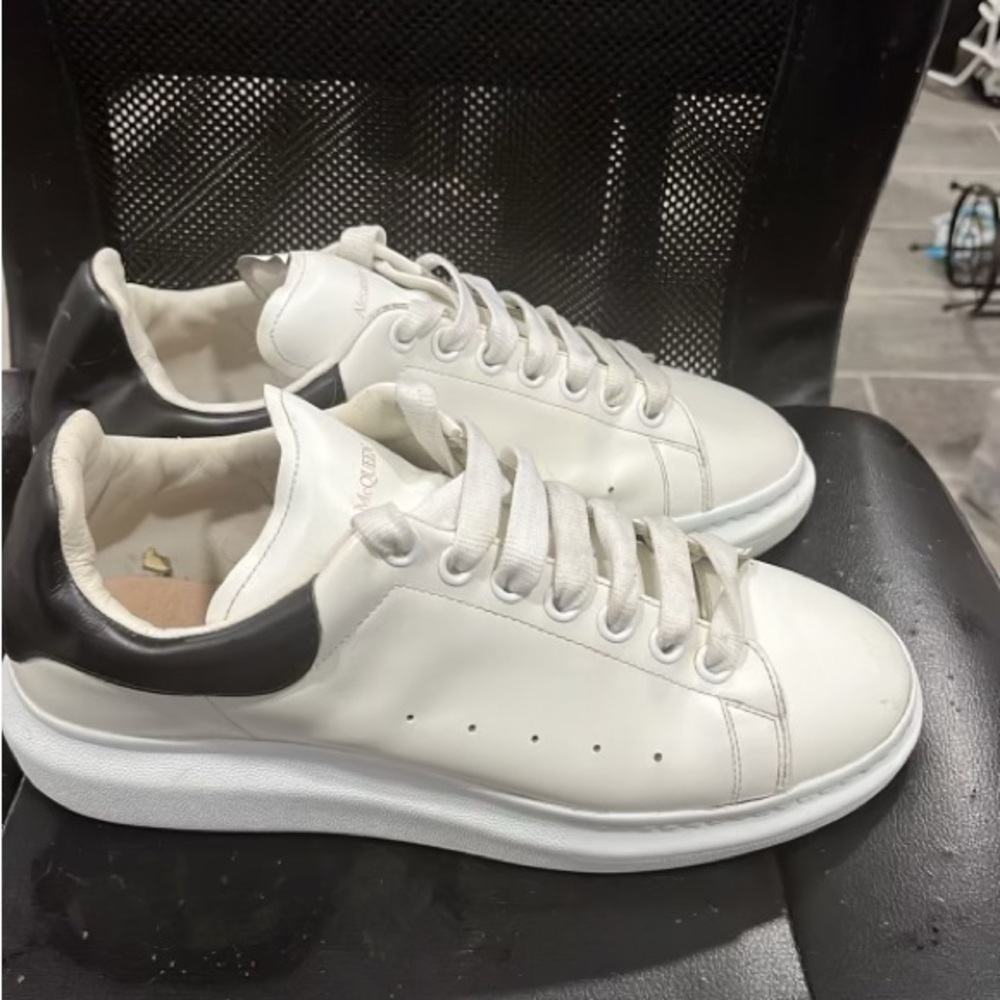 Alexander Mcqueens